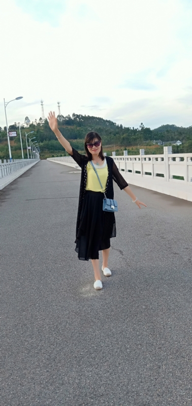 执念的第一张照片--楚雄上门女婿服务网